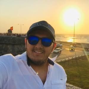 Meet your Posher, Javier